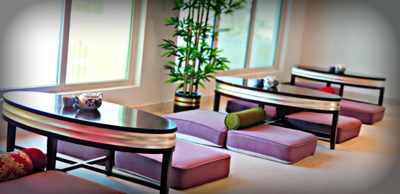 Al Hail Waves Hotel Managed By Centara Maskat Zewnętrze zdjęcie