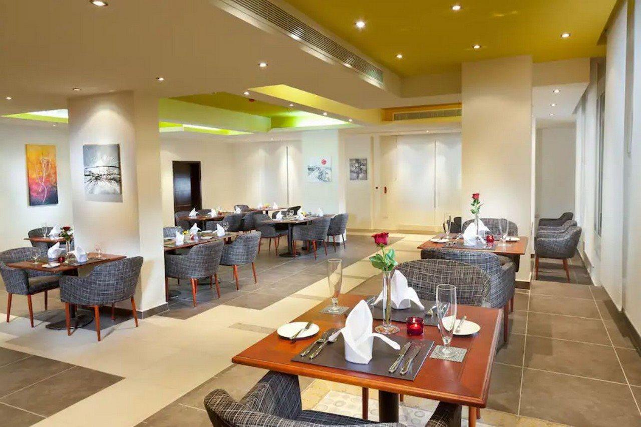 Al Hail Waves Hotel Managed By Centara Maskat Zewnętrze zdjęcie