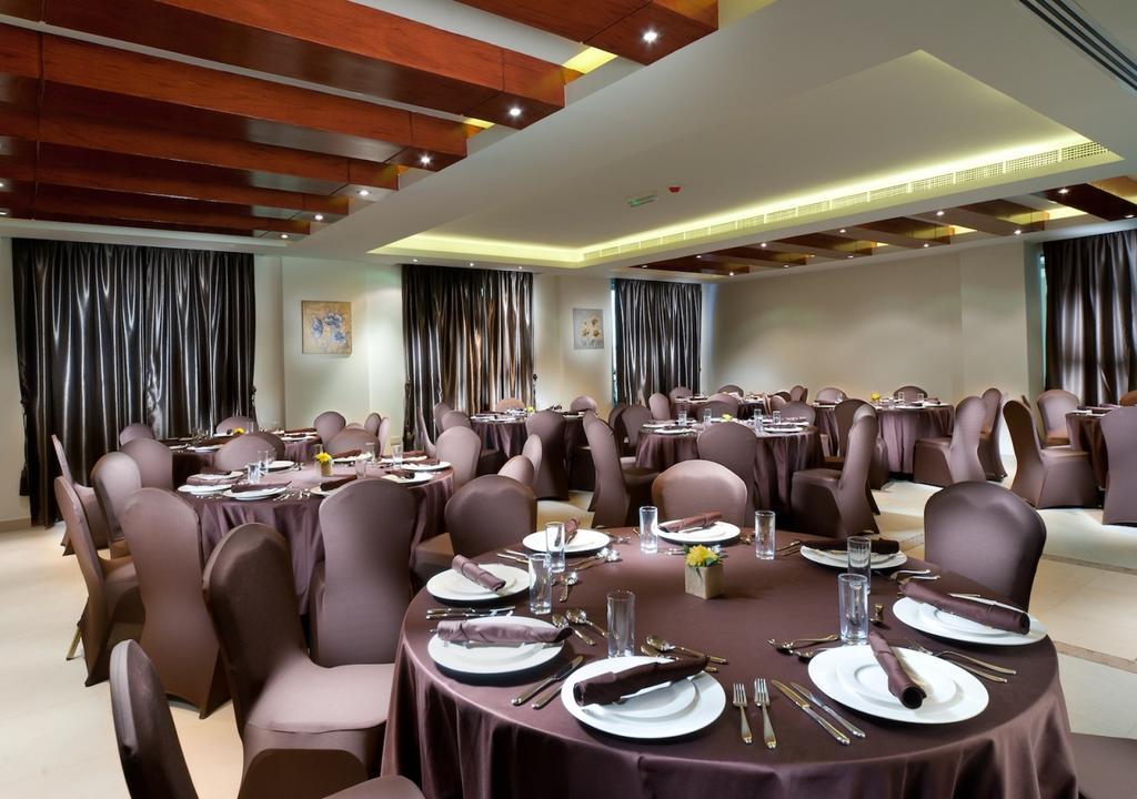 Al Hail Waves Hotel Managed By Centara Maskat Zewnętrze zdjęcie