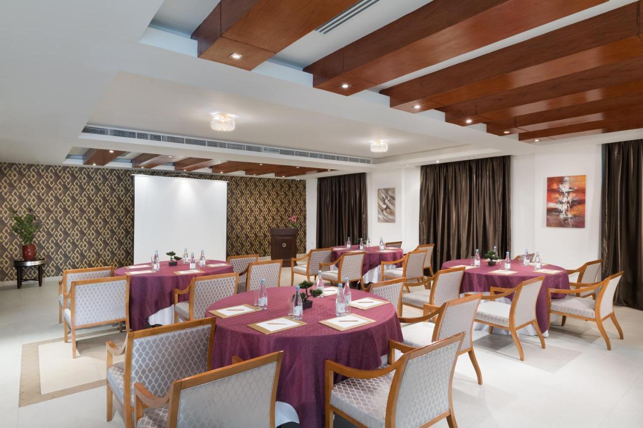 Al Hail Waves Hotel Managed By Centara Maskat Zewnętrze zdjęcie