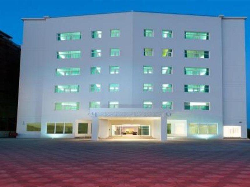 Al Hail Waves Hotel Managed By Centara Maskat Zewnętrze zdjęcie